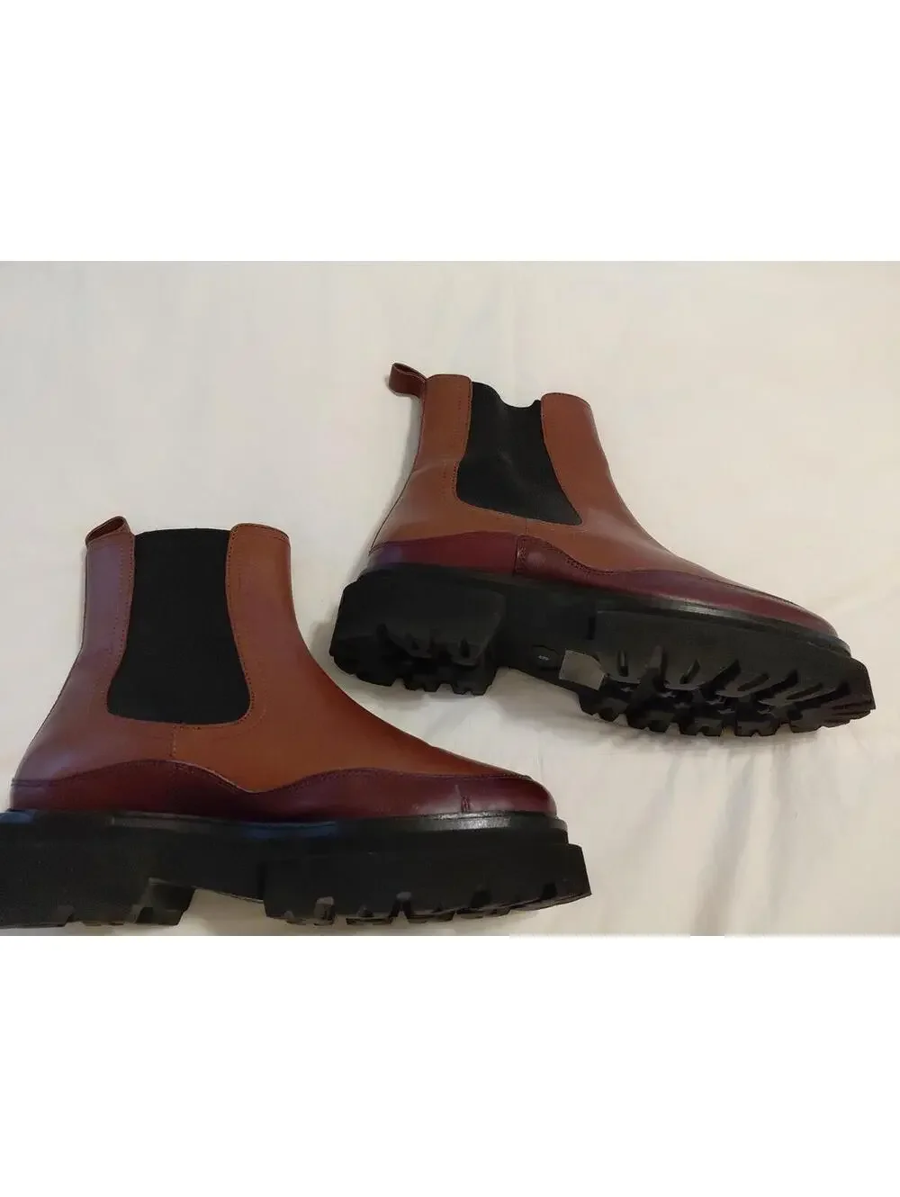 Seychelles Women's Savor the Moment Chelsea Boot Multicolor Sz 6 NWOB